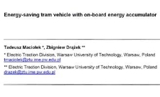 Energy-saving tram vehicle with on-board energy accumulator