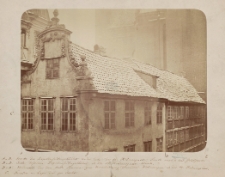 Fronte des Kapellenseitengebäudes an der Ecke der Kl. Krämergasse, Fronte nach d. heil. Geistgasse [...]