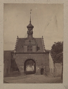 [Brama Świętego Jakuba]