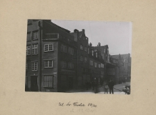 [Ul. Św. Ducha 39/40]