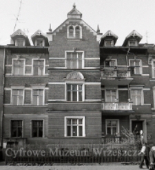 Gdańsk Wrzeszcz, ul. Do Studzienki 13. Fasada kamienicy